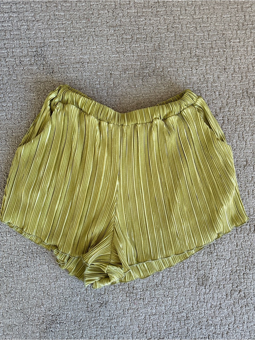 Le Lis Pleated Light Olive High-Waist Shorts